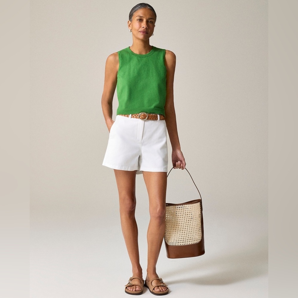J Crew 4" heritage chino short CI577